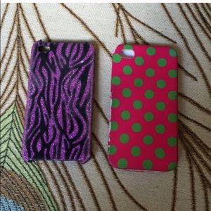 iPhone 4/4S cases! Cute! Someone still has one! 🤓