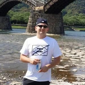 Meet your Posher, Anthony