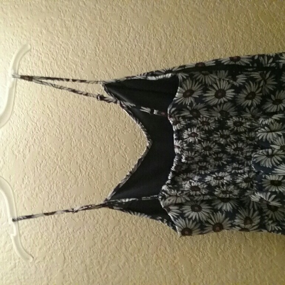 Spaghetti Strap Floral Dress - Picture 4 of 4