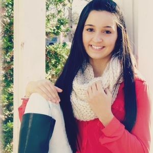 Meet your Posher, Randi