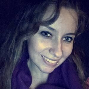 Meet your Posher, Leeann