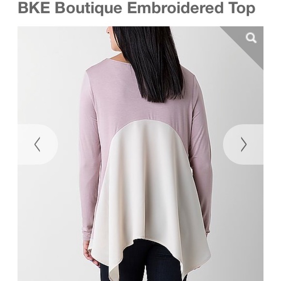 🔴TRADED🔴 BKE Boutique Embroidered Top💕 - Picture 3 of 5