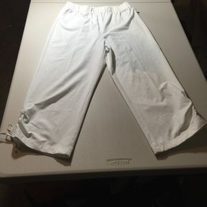 Zenergy by Chico's workout capris