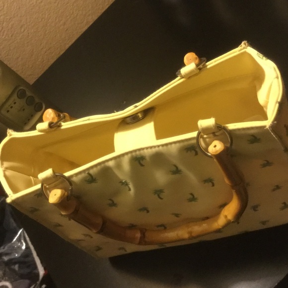 Gifted Sunny Hawaii Palm Tree Purse✨ - Picture 2 of 4