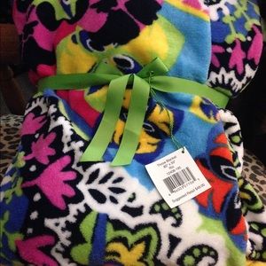 Vera Bradley RIO print  throw