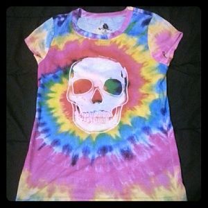 Tye dye skull shirt