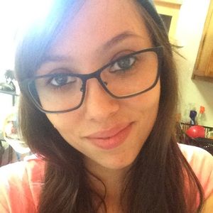 Meet your Posher, Anastasia