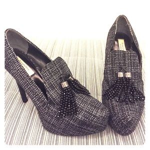 SIMPLY VERA WANG platform Crystal tassle heels