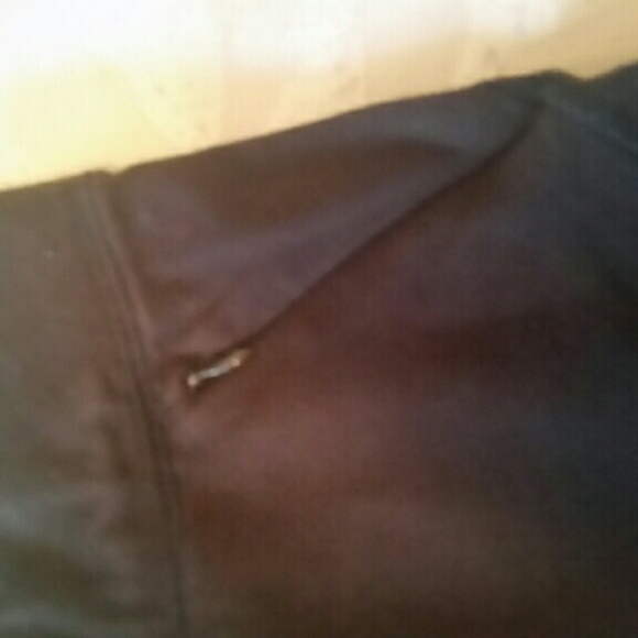 Athlete Works shorts *[SOLD]* - Picture 3 of 3