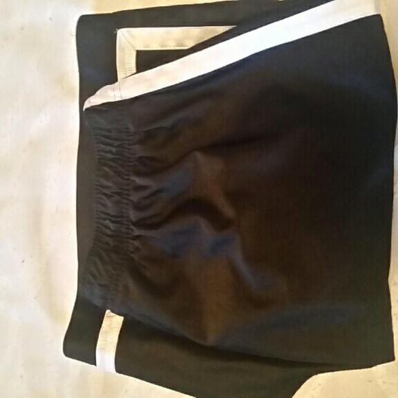 Basketball shorts *[SOLD]* - Picture 2 of 2