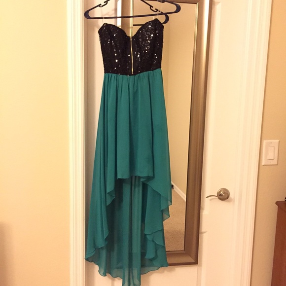 Windsor Emerald Black Sequin Hi-Lo Dress