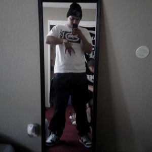 Meet your Posher, Eduardo