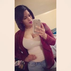 Meet your Posher, Anny