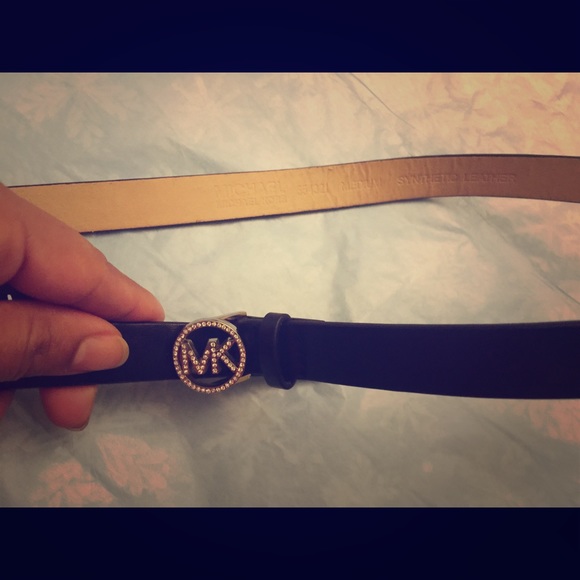 Mechael Kors belt