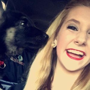 Meet your Posher, Brittany