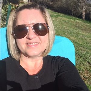 Meet your Posher, Tracie