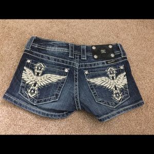 Miss Me denim shorts size 25