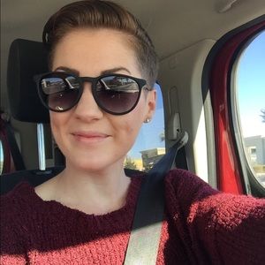 Meet your Posher, Ruth