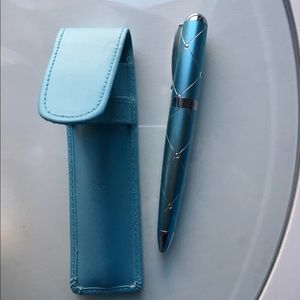 Fancy pen!
