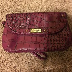 Jessica Simpson clutch