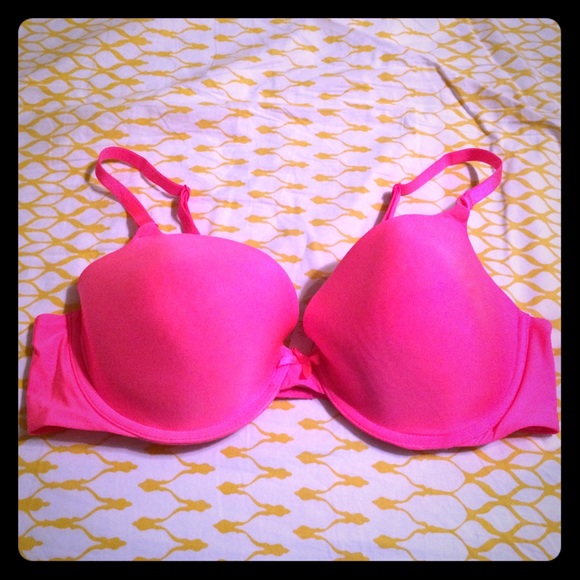 Victoria's Secret Demi bra