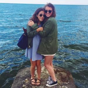 Meet your Posher, Julia