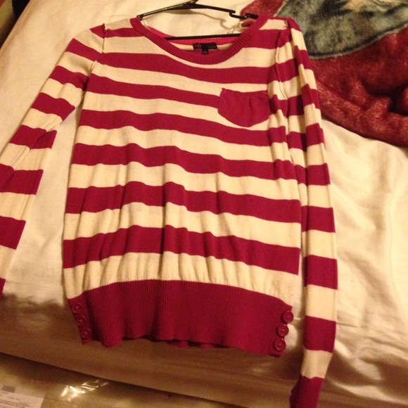 Long sleeve sweater