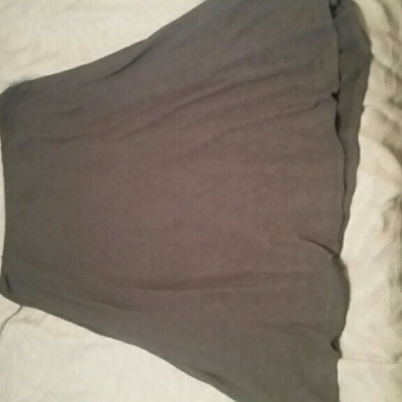 Dark grey skirt! - Picture 1 of 1