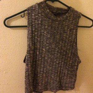 Forever 21 sleeveless grey crop top