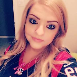 Meet your Posher, Stephanie