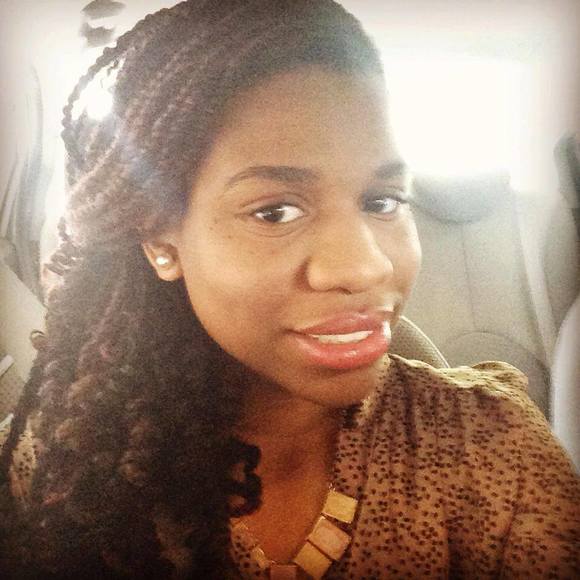 Meet your Posher, Briana