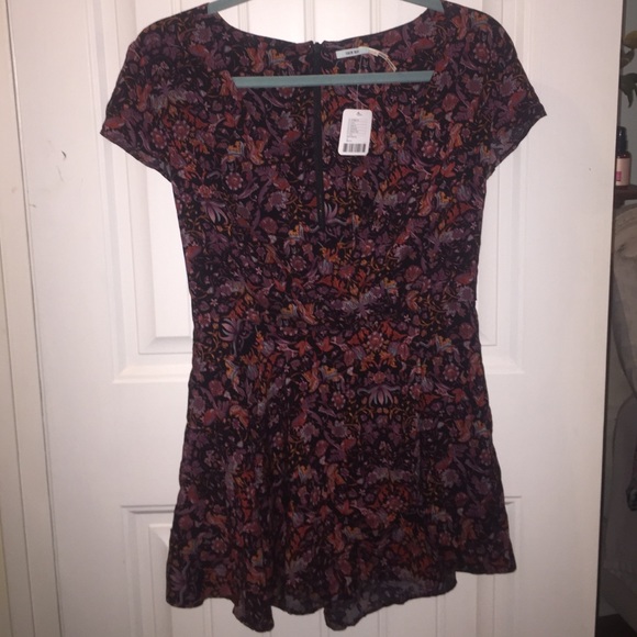 Kimchi Blue Botanical Romper - Picture 2 of 3