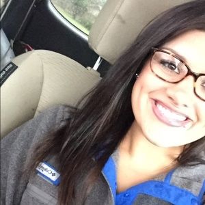 Meet your Posher, Bailey