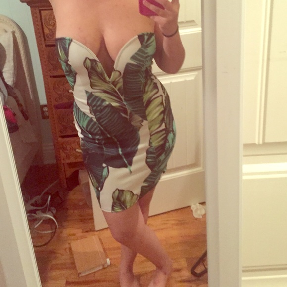Tropical Cocktail Dress - Picture 1 of 3