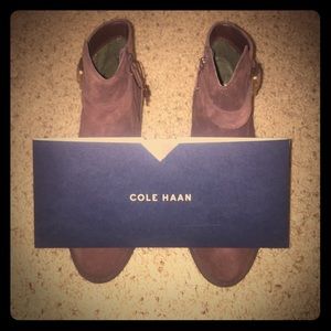 *BRAND NEW* Indiana Short Booties (Cole Haan)