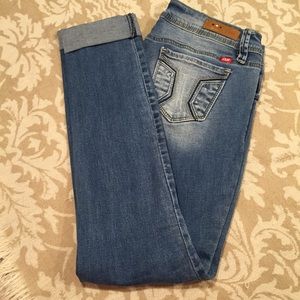 YMI distressed Jeans ☝🏽️