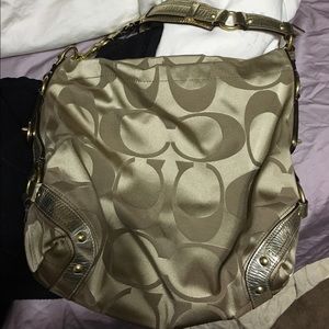 Gold coach y2k purse with classic C logo