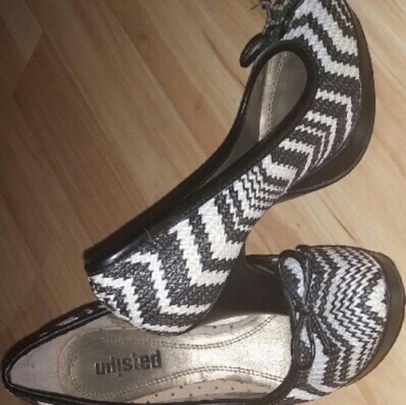 Heels night out on the town. - Picture 2 of 3