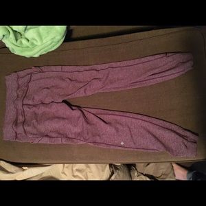Maroon Lululemon joggers size 6