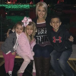 Meet your Posher, Christina