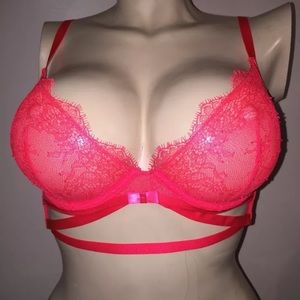 Very sexy unlined demi 34dd