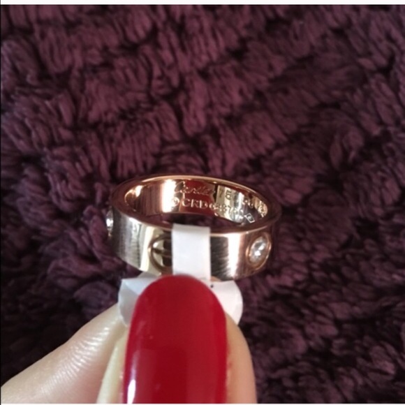 Love ring