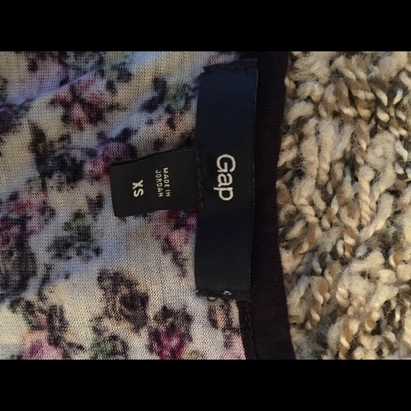 Top - Picture 2 of 3