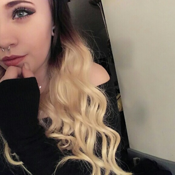 Meet your Posher, Haley - Picture 1 of 1