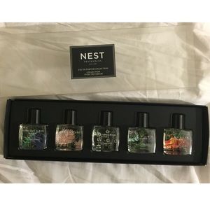 🔹RARE🔹Holiday 2014 NEST Perfume Set