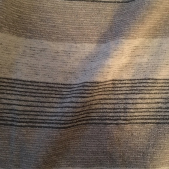 Top - Picture 3 of 3