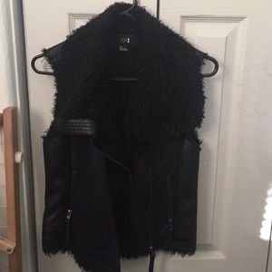 Forever 21 black faux leather fur lined vest