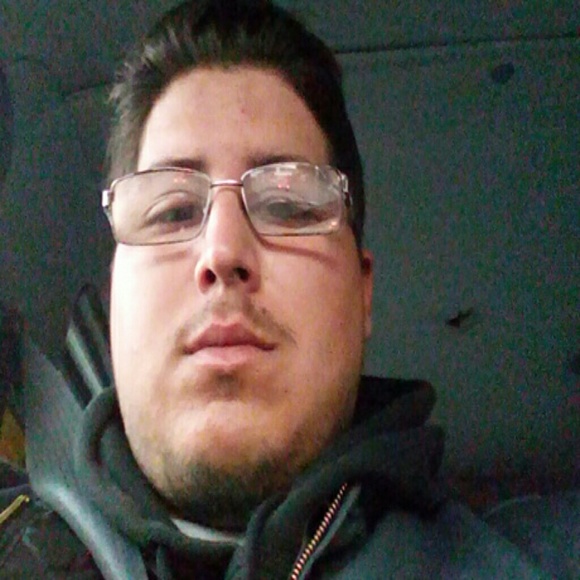 Meet your Posher, Robert - Picture 1 of 1