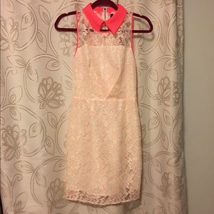 Lace dress with bold detailing!