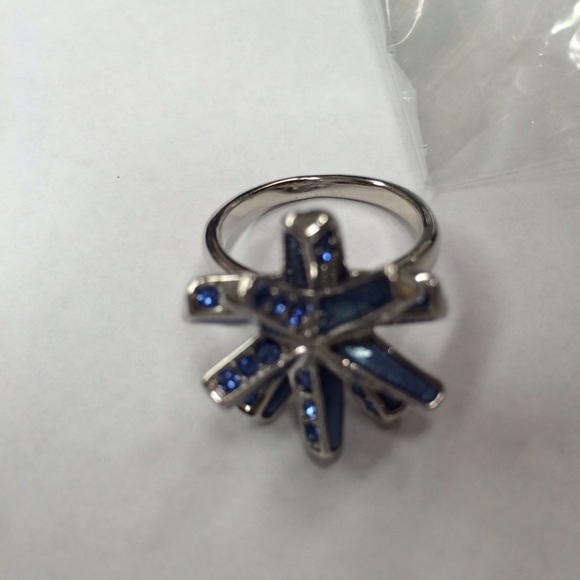 Statement ring - Picture 3 of 3